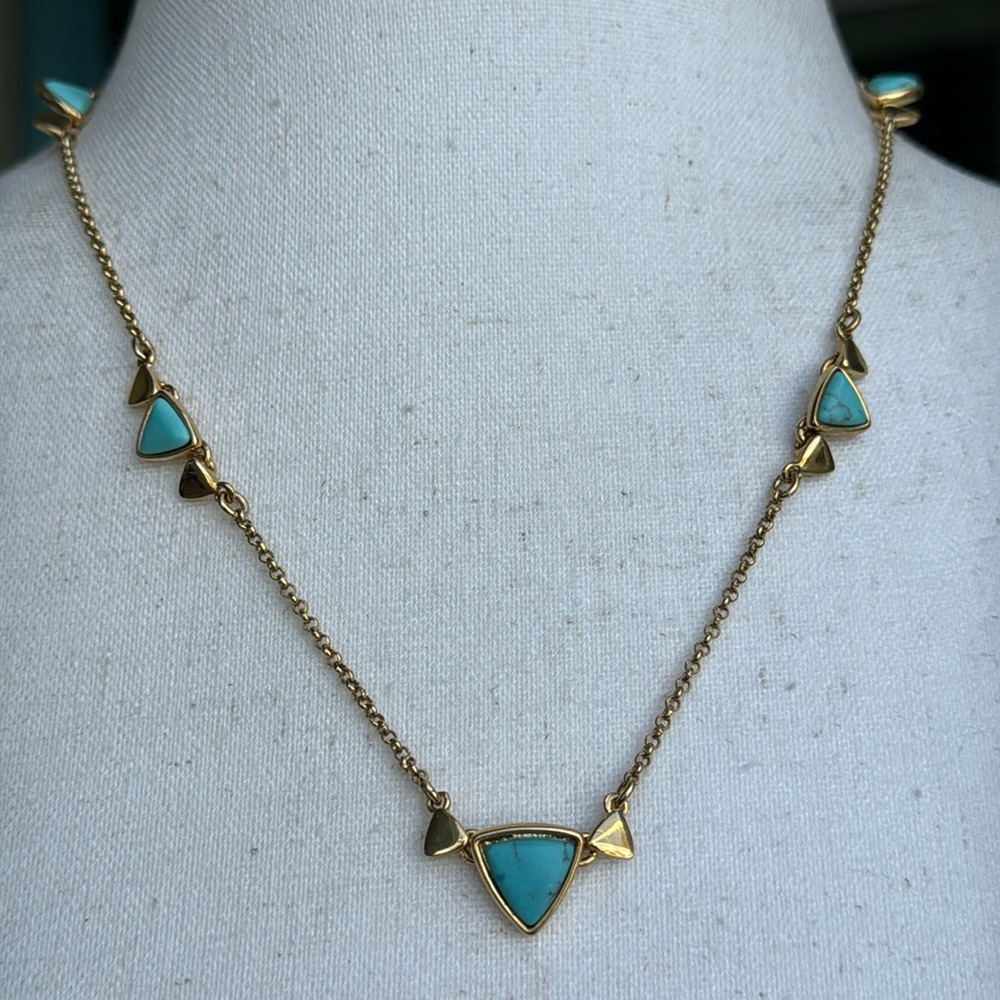 Ralph Loren dainty necklace - NWOT.
